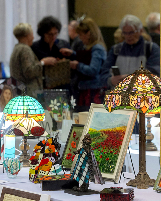 Pillanatkép a budafoki Üvegművészeti kiállításról