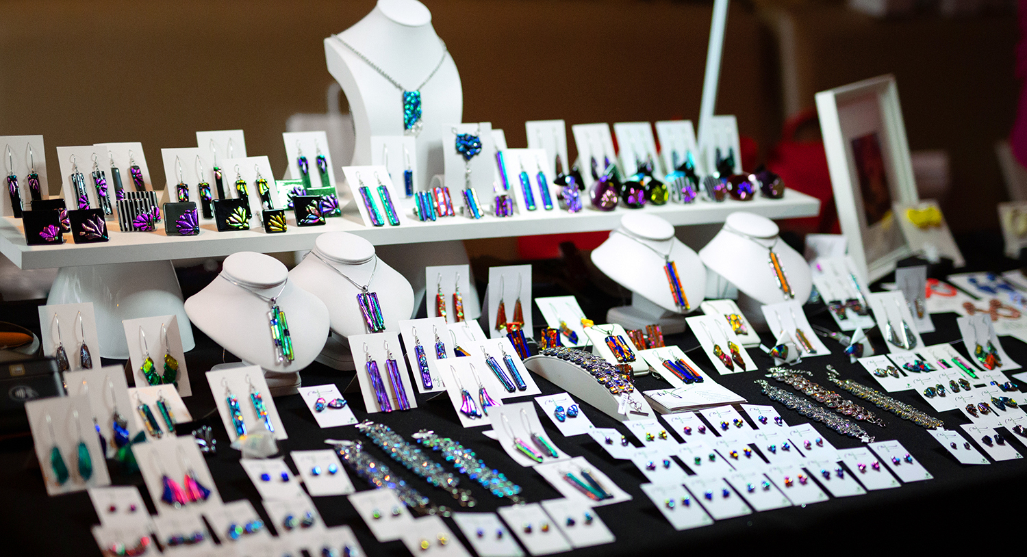 MJ glass design - pop-up store a La Dolce Vita Fashion Show alatt