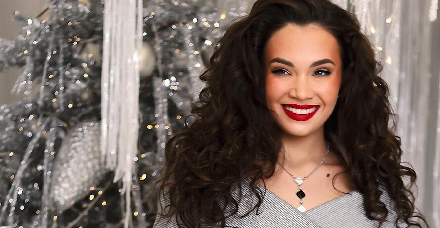 üvegékszer ékszershop: ékszerszett, ajándék ötletek és bedugós fülbevaló