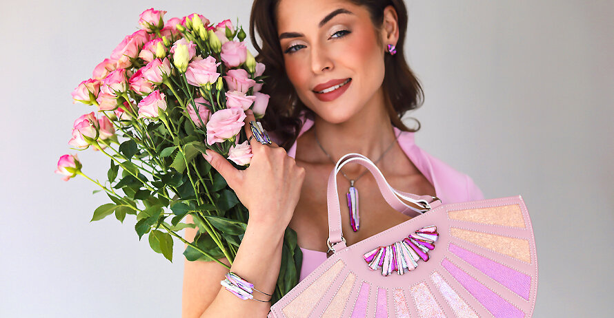 üvegékszer ékszershop: ékszerszett, ajándék ötletek és bedugós fülbevaló